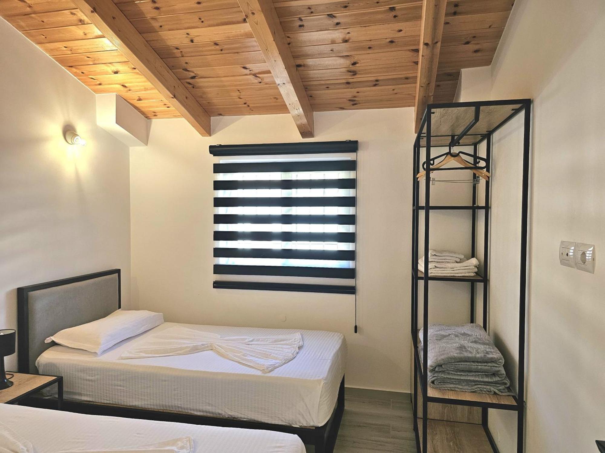 Villa Arta Apartments ساراندا المظهر الخارجي الصورة